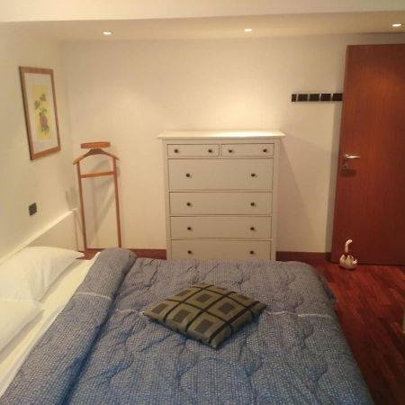 Apartment Nido Stazione II Bergamo Luaran gambar