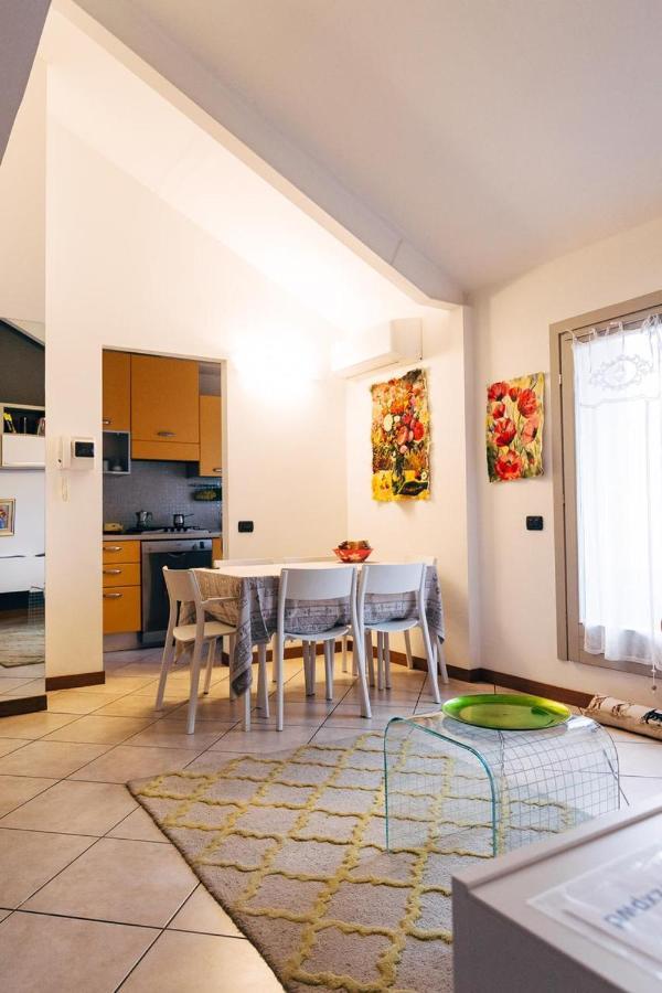 Apartment Nido Stazione II Bergamo Luaran gambar