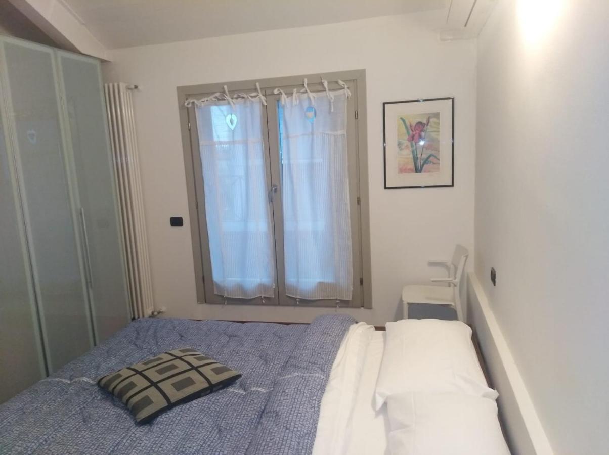 Apartment Nido Stazione II Bergamo Luaran gambar